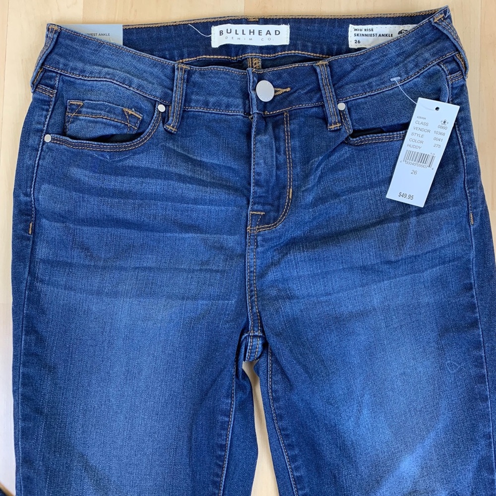 ♦️NEW Bullhead by Pacsun mid rise skinny jean